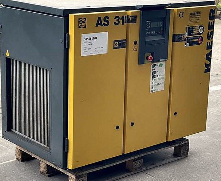 Pre-Owned Kaeser AS 31 Rotary Screw Air Compressor, 117 CFM — 2000
