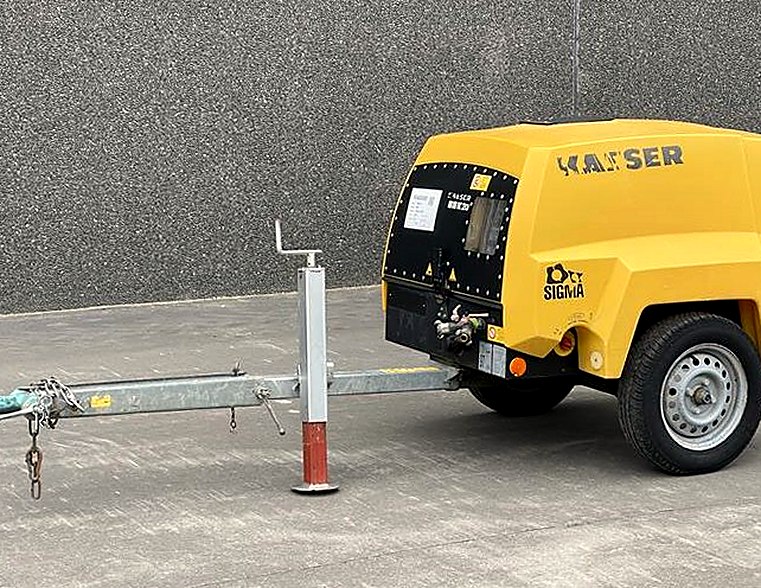 Pre-Owned Kaeser M 20 Portable Air Compressor, 71 CFM — 2015