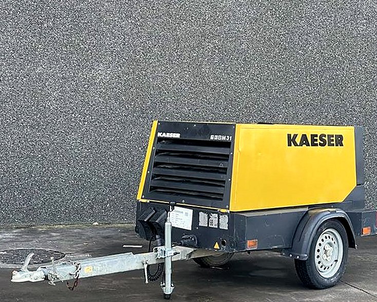 Pre-Owned Kaeser M 31 Portable Air Compressor, 109 CFM — 2015