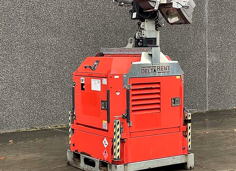 Pre-Owned TOWER LIGHT HYDRO POWER CUBE Light Tower — 2011